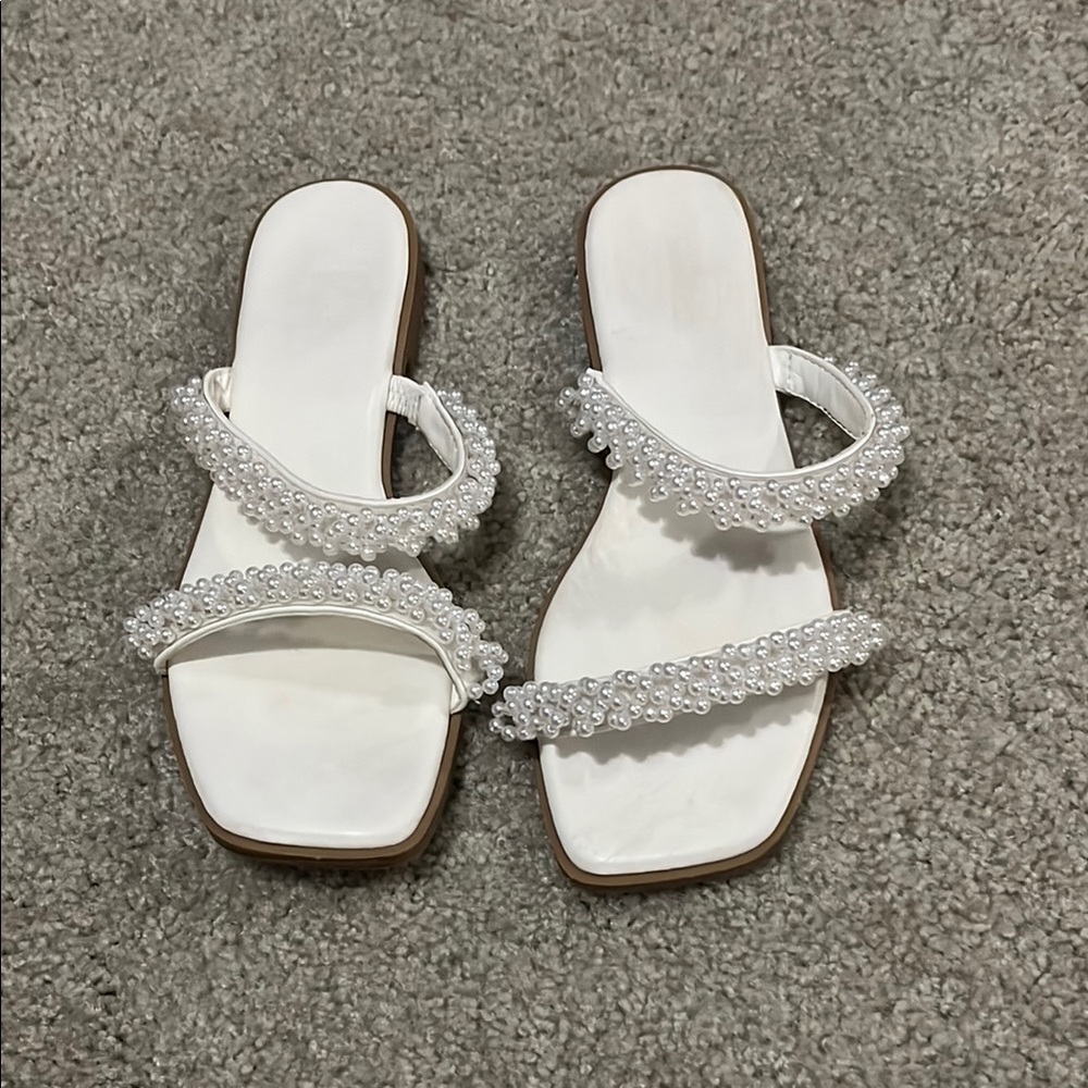 Elegant White Beaded Women's Sandals
